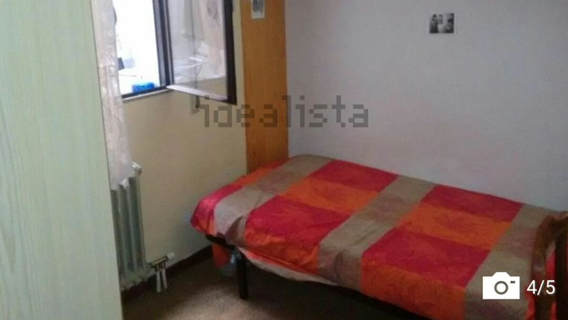 Anuncio de un piso de alquiler Anuncio de un piso de alquiler