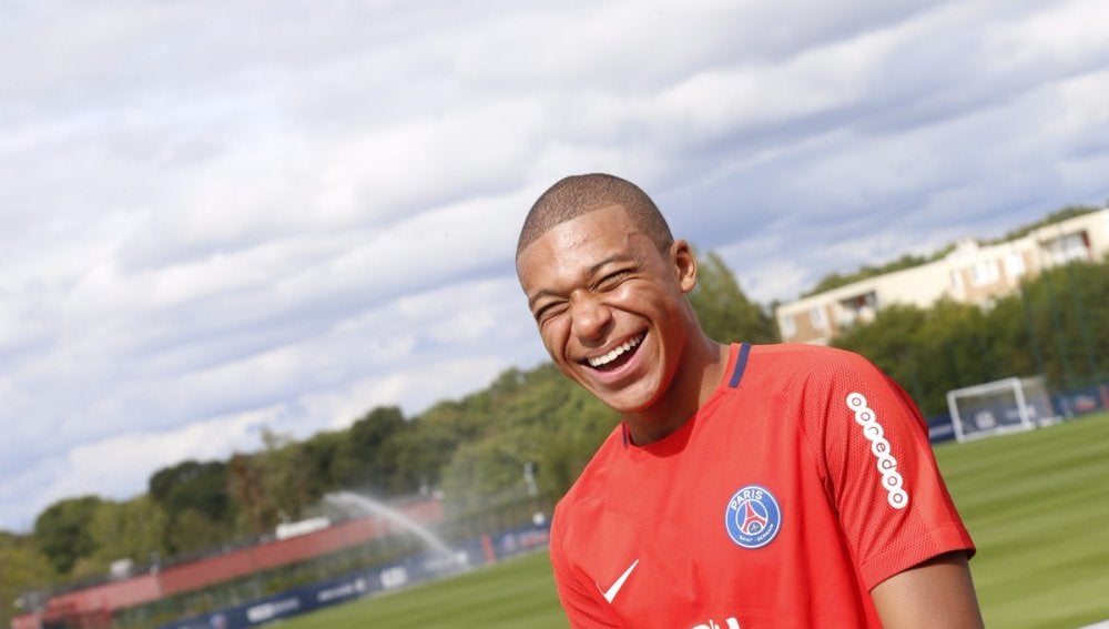 Mbappé en un entrenamiento del PSG