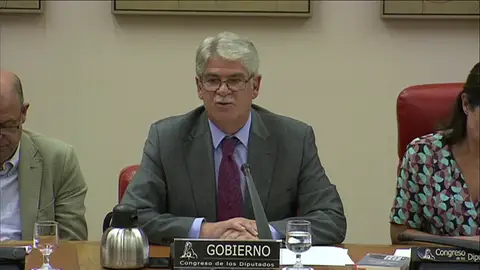 El gobierno se plantea rebajar más la representación diplomática de Corea del Norte en España por su "irresponsabilidad" El gobierno se plantea rebajar más la representación diplomática de Corea del Norte en España por su "irresponsabilidad"