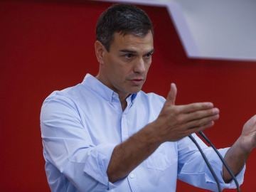 Pedro Sánchez ante los medios Pedro Sánchez ante los medios