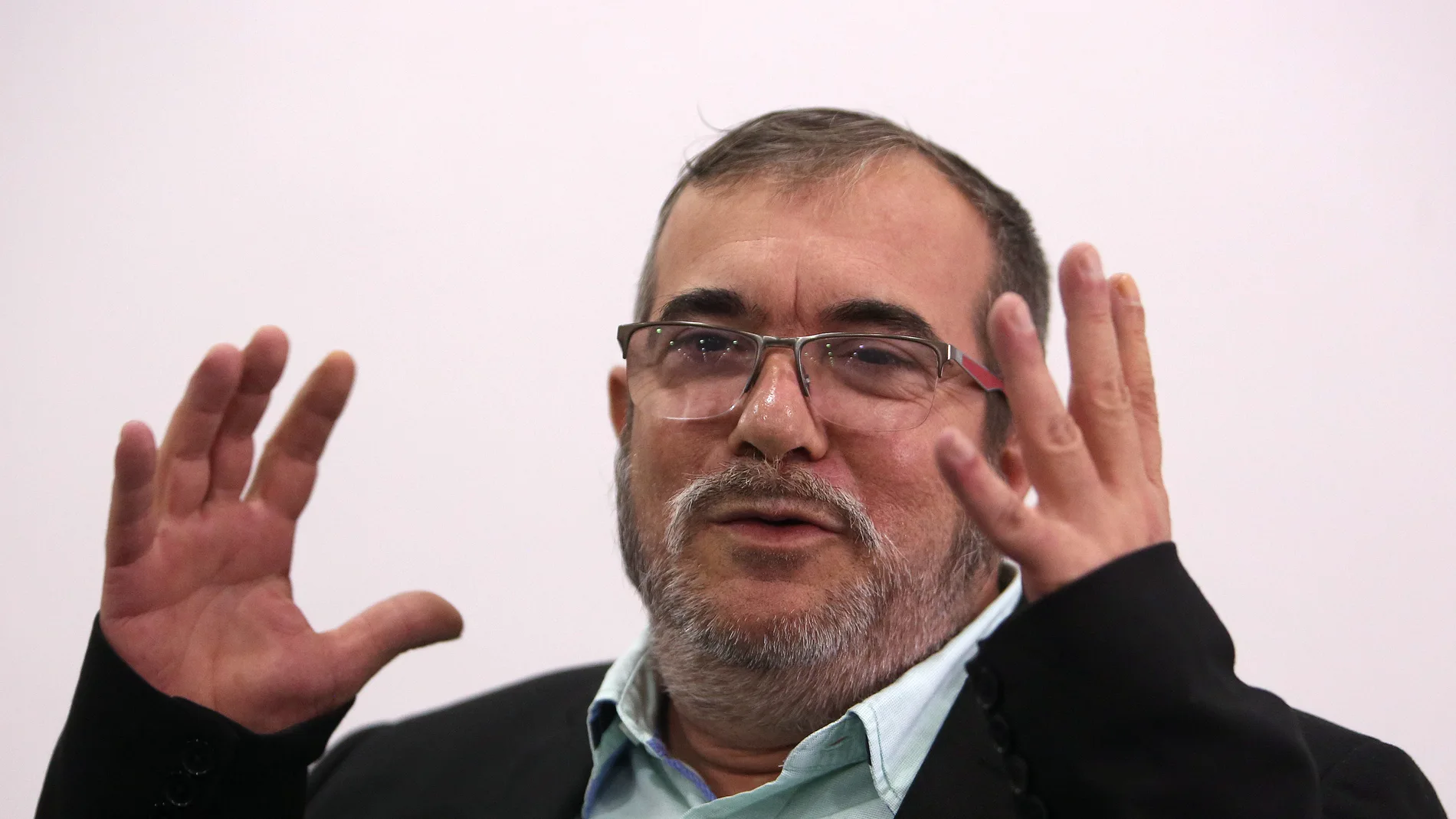 Rodrigo Londoño Echeverri, alias 'Timochenko', máximo líder de las FARC Rodrigo Londoño Echeverri, alias 'Timochenko', máximo líder de las FARC