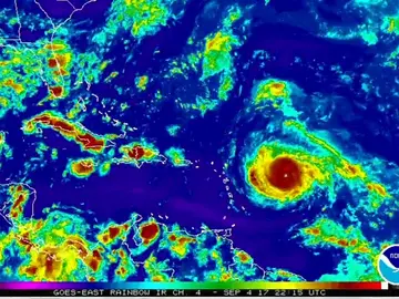 Irma se convierte en huracán de categoría cuatro en su ruta hacia el Caribe Irma se convierte en huracán de categoría cuatro en su ruta hacia el Caribe