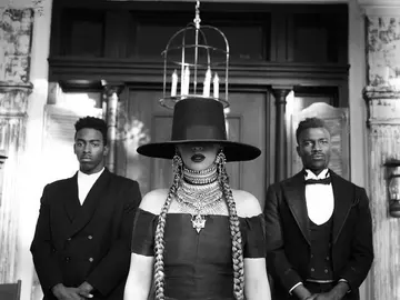 Beyoncé en el vídeo de 'Formation' Beyoncé en el vídeo de 'Formation'