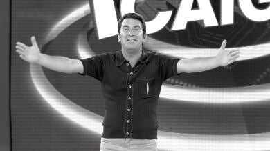 '¡Ahora Caigo!' se traslada a los años 60 para celebrar estreno de 'Me cambio de década'