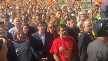 Carles Puigdemont, en la manifestación de la Diada Carles Puigdemont, en la manifestación de la Diada