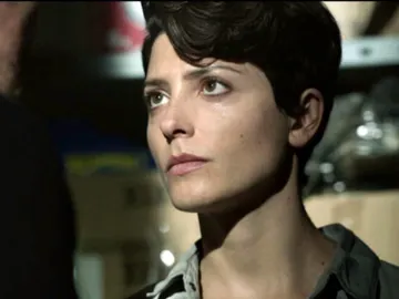 Un hombre amenaza a Ana: “Sabes lo mucho que nos jugamos” Un hombre amenaza a Ana: “Sabes lo mucho que nos jugamos”