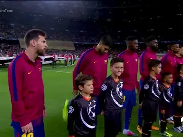 "Welcome to the Catalan Republic", el mosaico del Camp Nou a favor de la independencia "Welcome to the Catalan Republic", el mosaico del Camp Nou a favor de la independencia