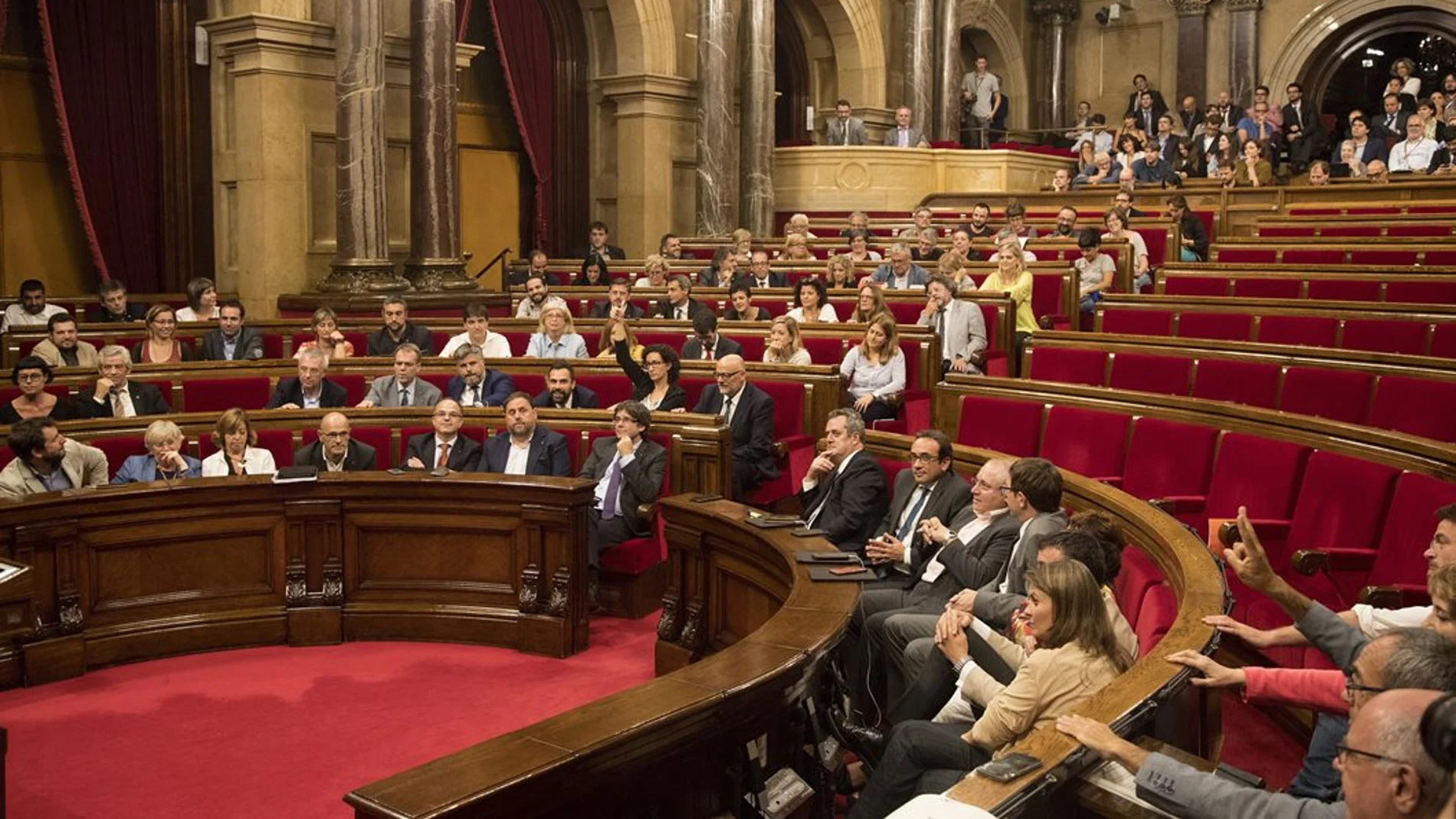Votación en el Parlament de la Ley de Transitoriedad Votación en el Parlament de la Ley de Transitoriedad