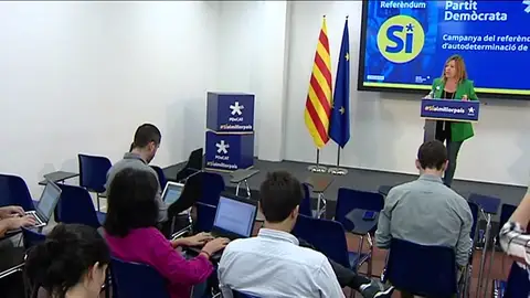 La Fiscalía pide abrir diligencias contra los alcaldes que estén colaborando con la preparación del referéndum del 1-O La Fiscalía pide abrir diligencias contra los alcaldes que estén colaborando con la preparación del referéndum del 1-O