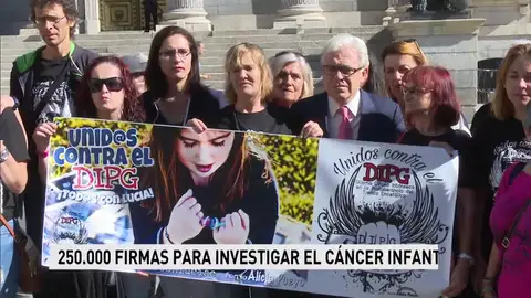 250.000 firmas exigen al Congreso que invierta contra el cáncer infantil 250.000 firmas exigen al Congreso que invierta contra el cáncer infantil