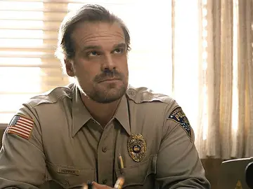 David Harbour en 'Stranger Things' David Harbour en 'Stranger Things'