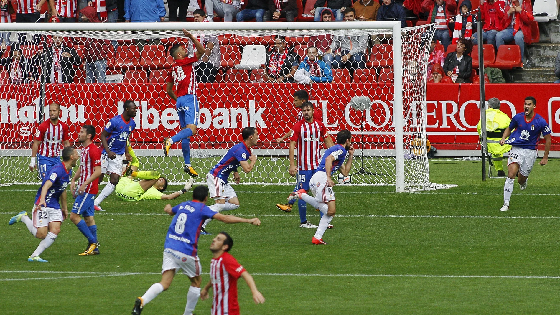 Sporting de Gijón - Oviedo Sporting de Gijón - Oviedo