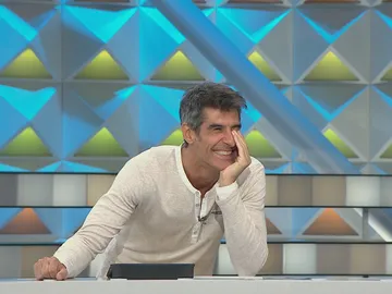 Los peculiares sonidos de un concursante desatan las risas en 'La ruleta de la suerte' Los peculiares sonidos de un concursante desatan las risas en 'La ruleta de la suerte'