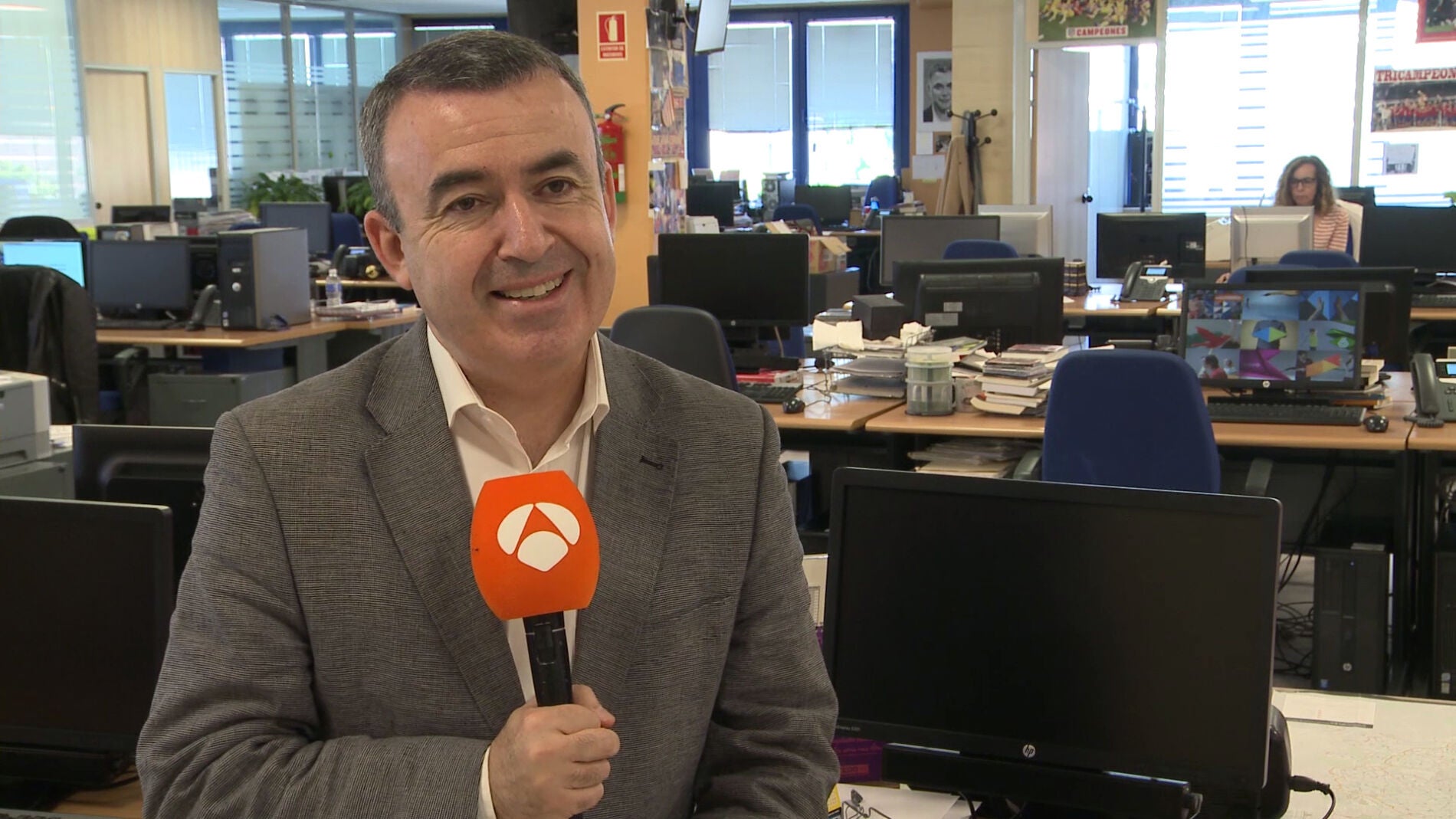 Lorenzo Silva en la entrevista