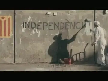 Lanzan un nuevo 'spot' del referéndum durante el primer acto de campaña pese a la prohibición del Tribunal Constitucional Lanzan un nuevo 'spot' del referéndum durante el primer acto de campaña pese a la prohibición del Tribunal Constitucional