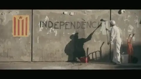 Lanzan un nuevo 'spot' del referéndum durante el primer acto de campaña pese a la prohibición del Tribunal Constitucional Lanzan un nuevo 'spot' del referéndum durante el primer acto de campaña pese a la prohibición del Tribunal Constitucional