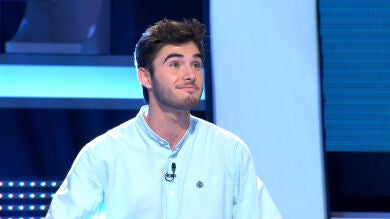 A chiste malo, concursante al hoyo