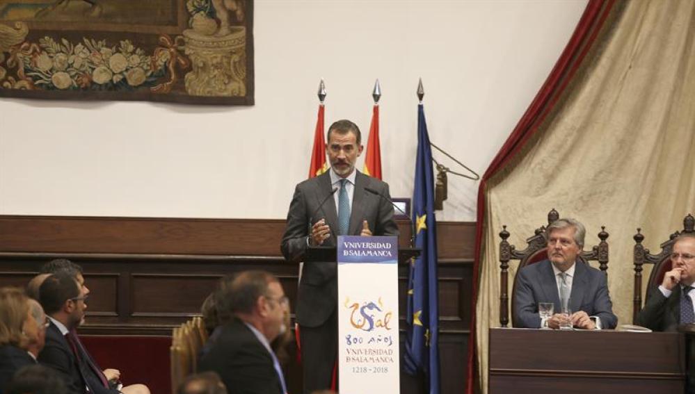 El Rey Felipe VI, durante su discurso de apertura del curso universitario español en el paraninfo de la Universidad de Salamanca