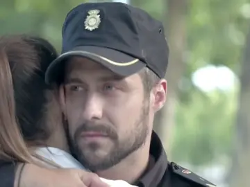 Zoido presidirá los actos del Día de la Policía que celebrará en Badajoz los días 27 y 28 de septiembre Zoido presidirá los actos del Día de la Policía que celebrará en Badajoz los días 27 y 28 de septiembre