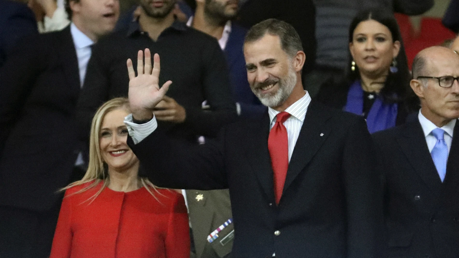 Felipe VI saluda en el Wanda Metropolitano Felipe VI saluda en el Wanda Metropolitano