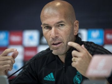 Zinedine Zidane, en rueda de prensa