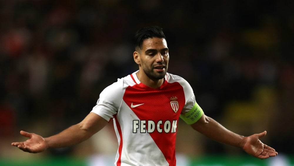Falcao se lamenta