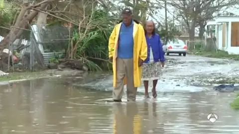 María deja a su paso destrucción y 45 muertos, los puertorriqueños y dominicanos, los más afectados María deja a su paso destrucción y 45 muertos, los puertorriqueños y dominicanos, los más afectados