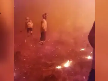 Impactántes imágenes del intenso incendio que está arrasando Gran Canaria Impactántes imágenes del intenso incendio que está arrasando Gran Canaria