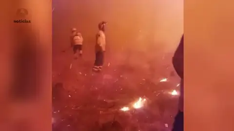 Impactántes imágenes del intenso incendio que está arrasando Gran Canaria Impactántes imágenes del intenso incendio que está arrasando Gran Canaria