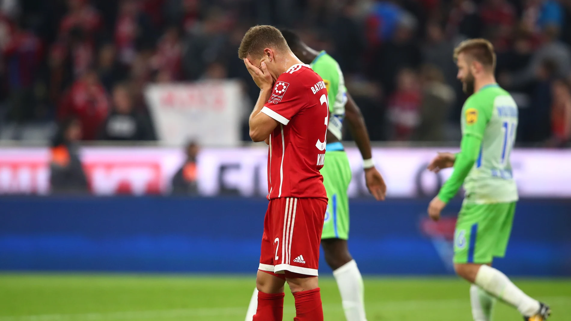 Kimmich lamenta el empate del Bayern ante el Wolfsburgo Kimmich lamenta el empate del Bayern ante el Wolfsburgo