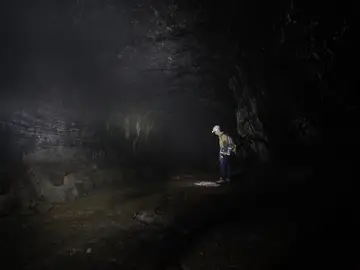 Cueva Cueva