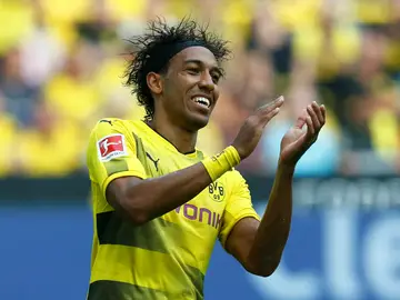 Aubameyang celebra un gol Aubameyang celebra un gol
