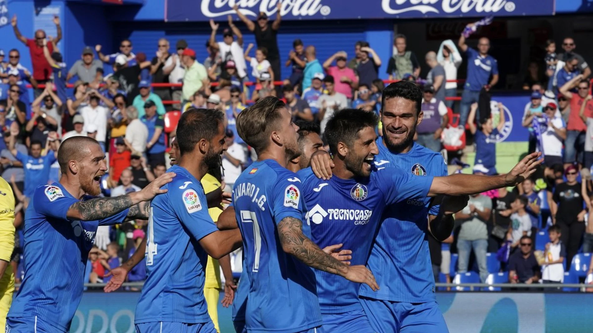 Los jugadores del Getafe celebran uno de los goles ante el Villarreal Los jugadores del Getafe celebran uno de los goles ante el Villarreal