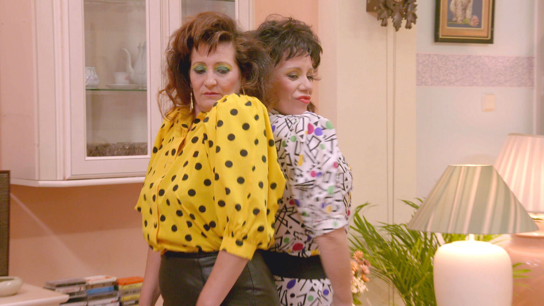 Nahimy, madre de Malva, protagoniza el baile t&iacute;pico de los 80