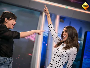 Anna Castillo y Macarena García cantan por Whitney Houston en 'El Hormiguero 3.0' Anna Castillo y Macarena García cantan por Whitney Houston en 'El Hormiguero 3.0'