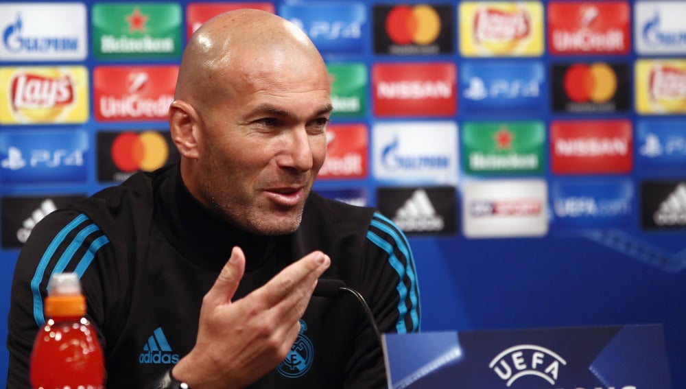 Zidane en rueda de prensa