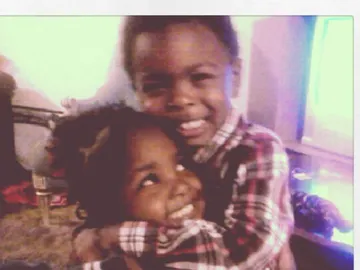 Dante y su hermana, Danae Dante y su hermana, Danae