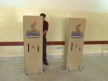 Abren centros electorales en el Kurdistán iraquí para votar por independencia