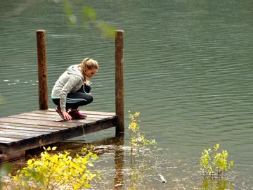 Daniela encuentra el cadáver de un vecino en el lago del Valle de Cer Daniela encuentra el cadáver de un vecino en el lago del Valle de Cer