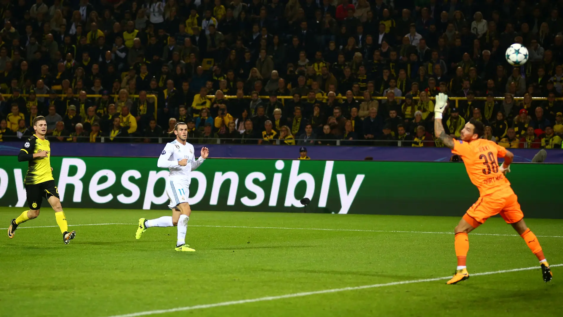 El momento en el que Bale marca el 0-1 del Dortmund - Real Madrid