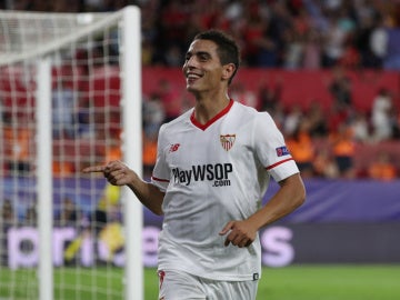 Ben Yedder celebra su gol contra el Maribor