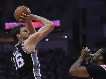 Pau Gasol en San Antonio Spurs Pau Gasol en San Antonio Spurs