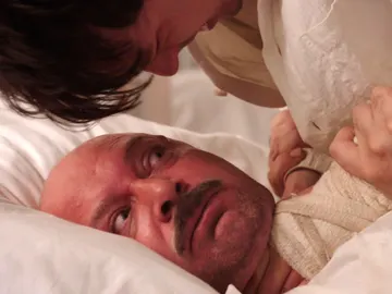 Pedro intenta asesinar al Comandante Silva Pedro intenta asesinar al Comandante Silva