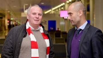 Guardiola se reúne con Hoeness en Múnich