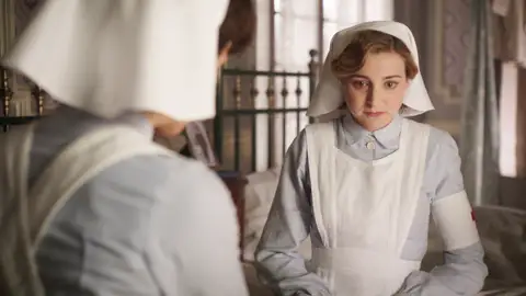 Magdalena quiere saber qué se siente al estar enamorada Magdalena quiere saber qué se siente al estar enamorada
