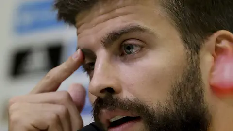 Gerard Piqué, durante su comparecencia ante los medios Gerard Piqué, durante su comparecencia ante los medios