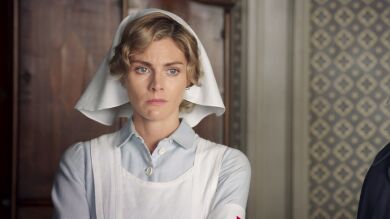 Carmen despide a Julia: 