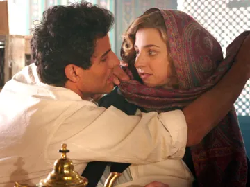 Magdalena visita a Larbi en su casa Magdalena visita a Larbi en su casa