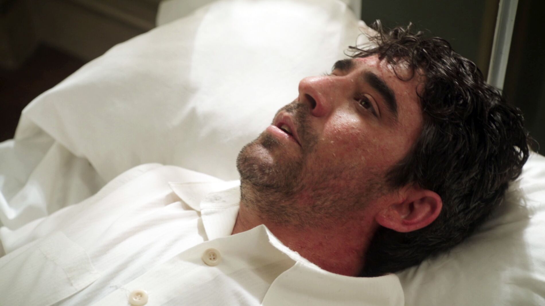 La noticia de que Andr&eacute;s est&aacute; vivo llega a gritos al hospital