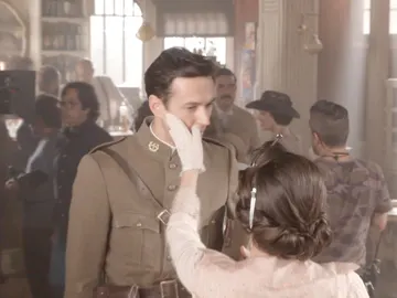 Nuria Herrero bromea con las bofetadas que da a Cristóbal Suárez Nuria Herrero bromea con las bofetadas que da a Cristóbal Suárez